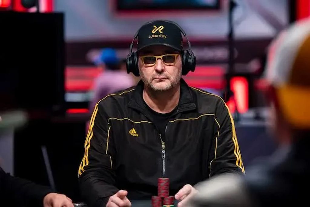 Phil Hellmuth playing poker.